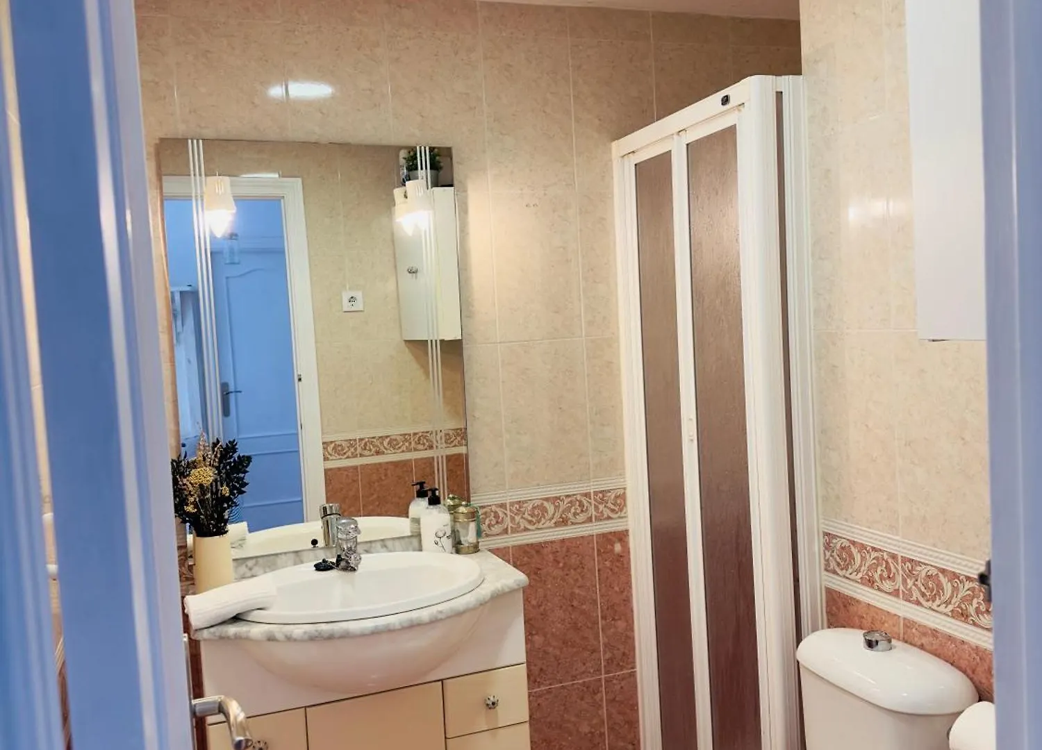 Charming & Cosy Beach Apartment 托雷莫利诺斯 0*,  西班牙