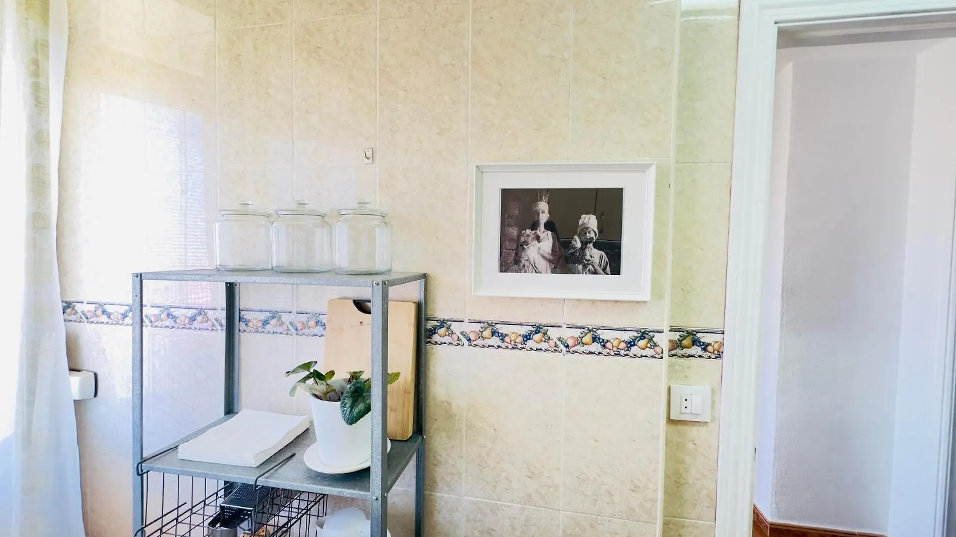 Charming & Cosy Beach Apartment 托雷莫利诺斯