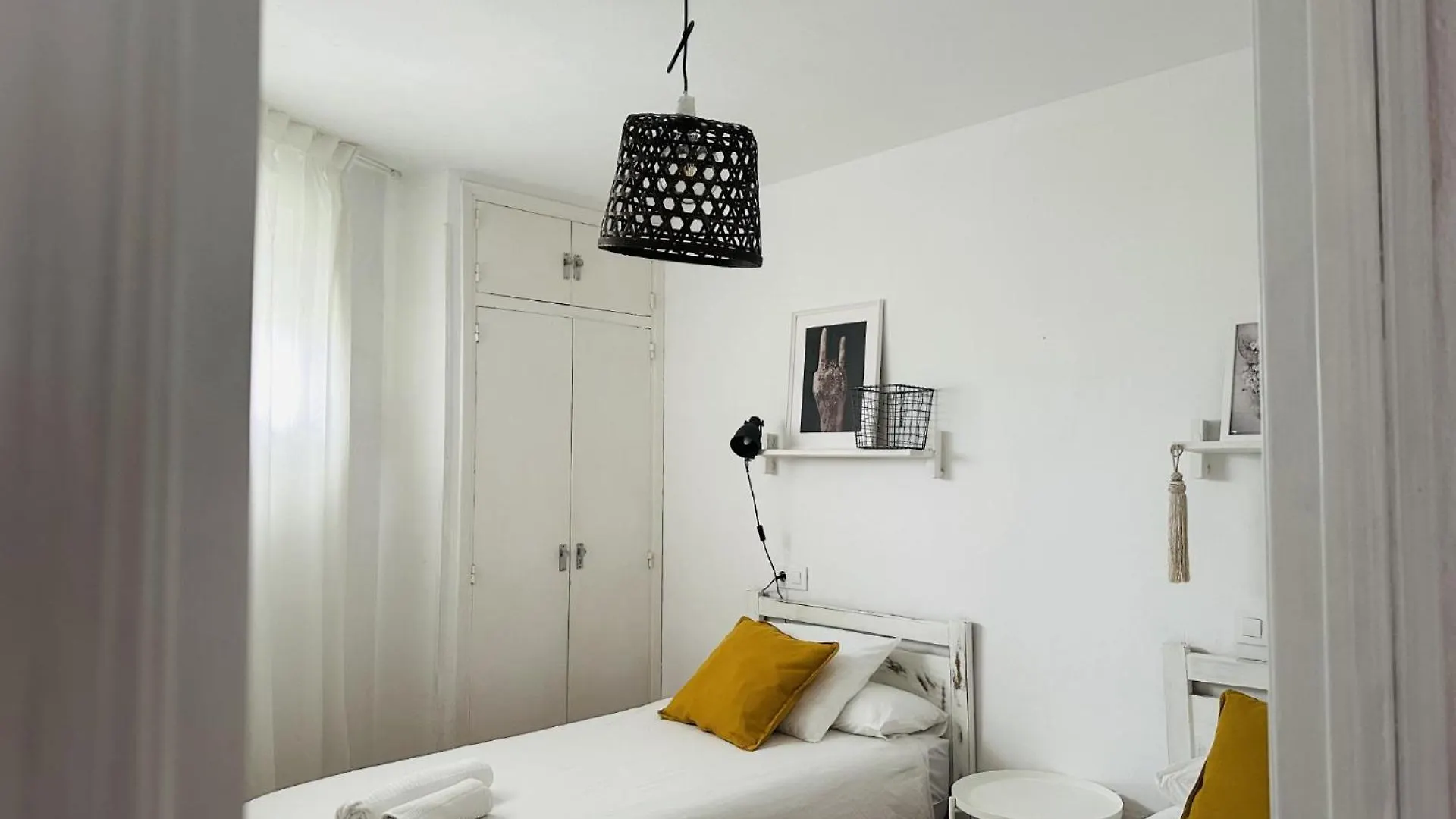 Charming & Cosy Beach Apartment 托雷莫利诺斯 西班牙