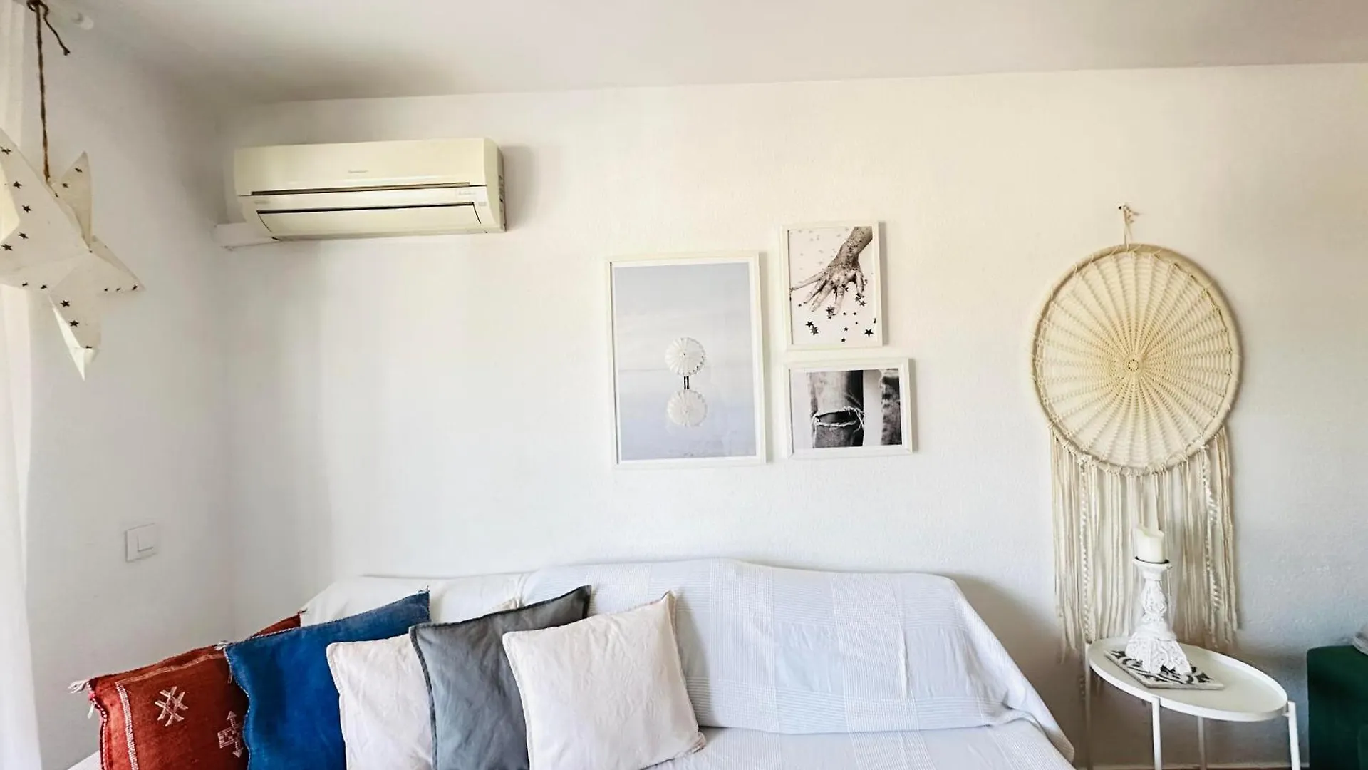 Charming & Cosy Beach Apartment 托雷莫利诺斯 0*,  西班牙
