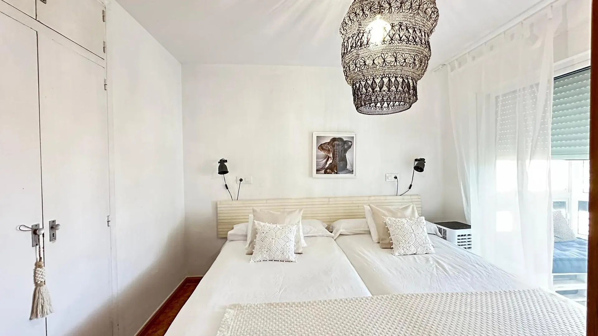 Charming & Cosy Beach Apartment 托雷莫利诺斯 0*,